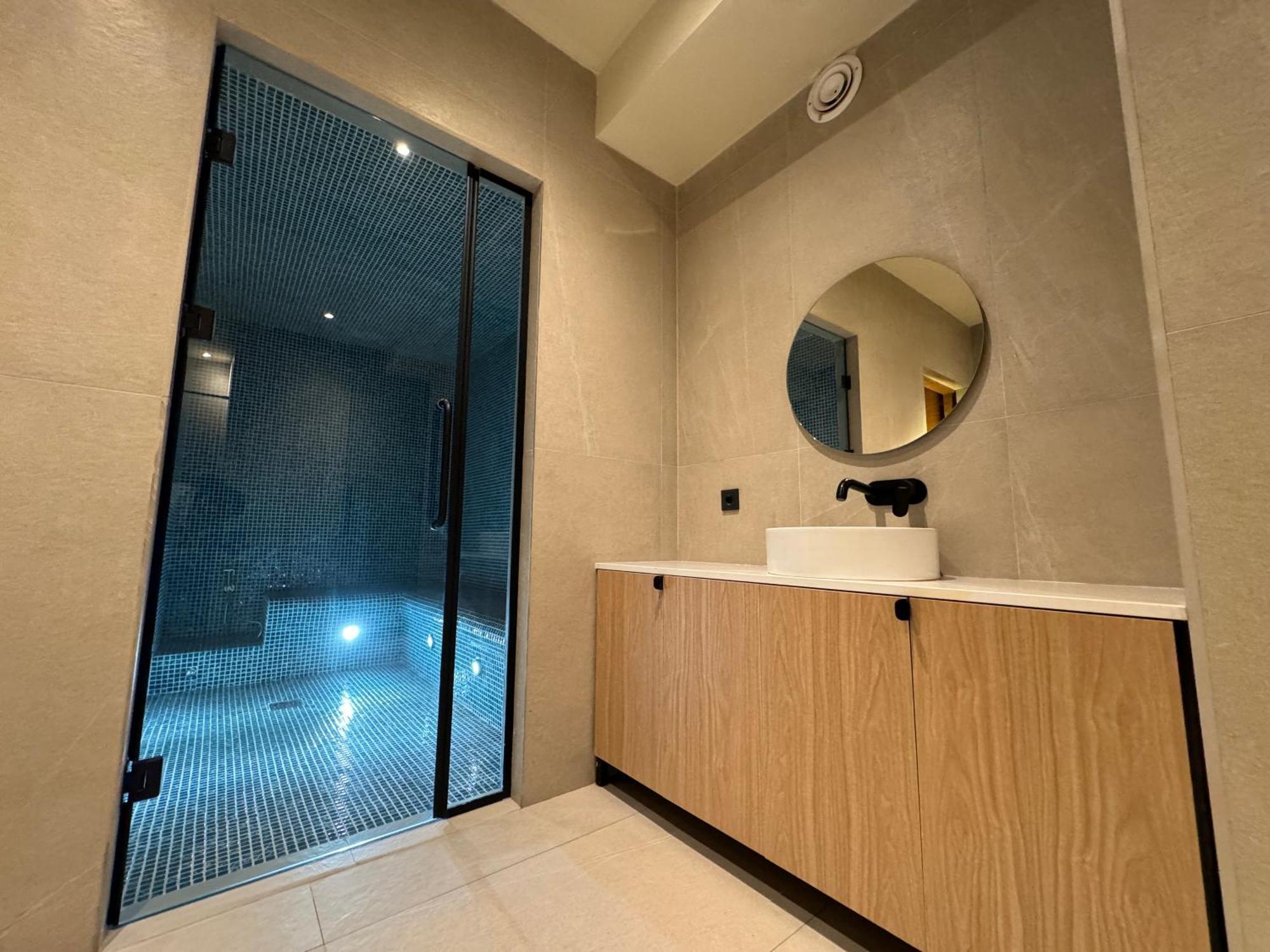Tbilisi Edition - Design Hotel & Private Spa Esterno foto